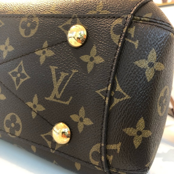Louis Vuitton Montaigne BB Mint Condition